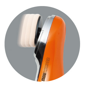 やさしいマイクロタッピングでリフトアップケア