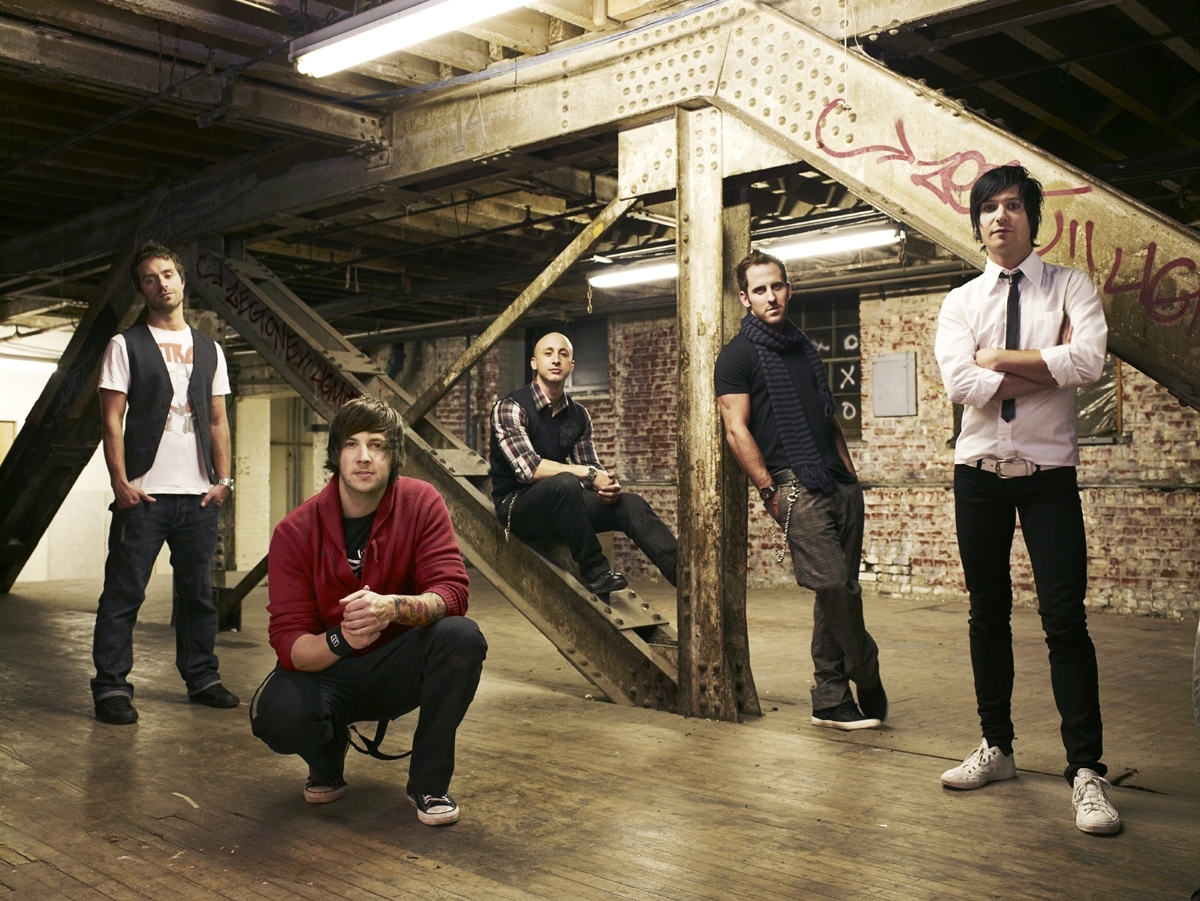 Simple Plan レコード　25周年記念盤　ポップパンク Simple Plan、結成25周年を記念したドキュメンタリー映像 2025年