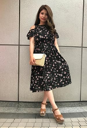 コーディネートのご紹介 Ingni イング レイヤー肩開き花柄 ワンピース Amazon Co Jp