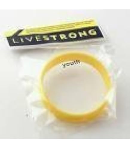 Amazon.co.jp: LiveStrongライブストロングイエローブレスレットリスト