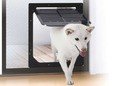 ダイオ化成 網戸専用犬猫出入り口 中型犬用 PD-3742