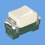 パナソニック(Panasonic)電工 埋込スイッチC(3路) WN5002