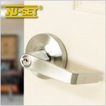 NuSet Kingston: Schlage Keyed Alike Commercial Grade 2 Entry Door Lever Lock (Satin Chrome) by NUSET