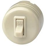 10 Amp,125 Volt, 5 Amp, 250 Volt, Framed Toggle, Single-Pole by Leviton [並行輸入品]