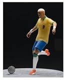 人間 リアル ミニ ジオラマ フィギュア 1/64スケール (サッカー選手(ブラジル代表))