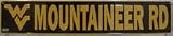 West Virginia Mountaineer Roadエンボス加工アルミニウムノベルティStreet Sign