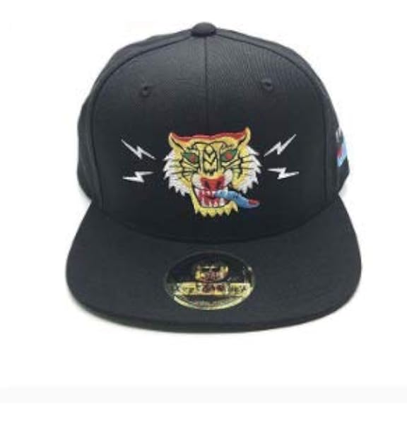 Amazon Co Jp ぶてぃっく紫歯茎 指タイガーちゃん キャップ くっきー 野生爆弾 ホビー