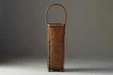 21018130 ゴザ目長角鎧崖 【サイズ】Ｗ１６×Ｄ１２×Ｈ５２．５ｃｍ【素材】竹【塗装】漆塗装【生産国】日本 23-551-05
