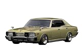 ignition model 1/18 Nissan Gloria Brougham (330) Gold 完成品 IG3554