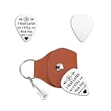 UNICRAFTALE パーソナライズギターピック ギフトピック キーチェーン プレイボタン ステンレススチール ギターピック PUレザーケース付き プレクトラムピックセット ミュージシャン愛好家 プレイヤー 誕生日用