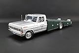 ModelToyCars 1970 フォード F-350 スロープ トラック - ブリュット - アランモファット DDA限定 ホワイトとグリーン - Acme A1801402 - 1/18スケール ダイキャストモデルトイカー