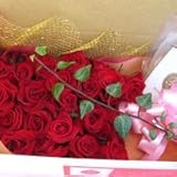 さわやかで豪華なバラ風呂セット　赤系のバラ　スタンダート　1ダース（12輪）【生花】【お祝い】【記念日】【誕生日】【フラワーギフト】【バラ】