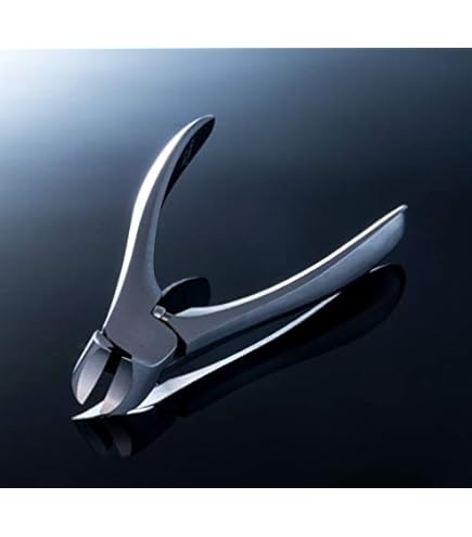 Amazon | SUWADA ネイルクリッパー 研ぎ直し可能な折り畳み式つめ切り