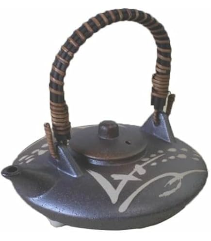 Amazon.co.jp: 薩摩焼 黒千代香 十四代 沈壽官 黒茶家 焼酎 燗酒用 酒