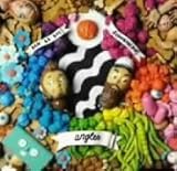 �A���O���X