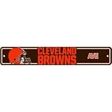 Fremont Die 92342 Cleveland BrownsプラスチックStreet Sign