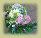 淡いピンクのバラの花束、誕生日やお祝いに【BFM】