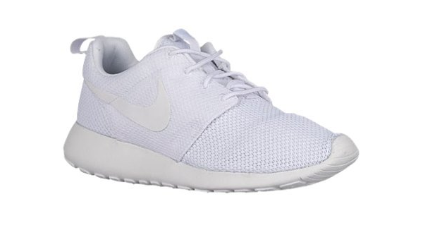 white nike roshe one