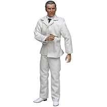 007 THE MAN WITH THE GOLDEN GUN １２インチフィギュア　Christopher Lee as Francisco Scaramanga 007 The man with the Golden Gun Christopher Lee as Francisco