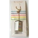 Amazon Co Jp 懐かしいおみくじお守り キーホルダー 金 振ると大吉 吉 凶など占えます 神社で祈願済み ジュエリー