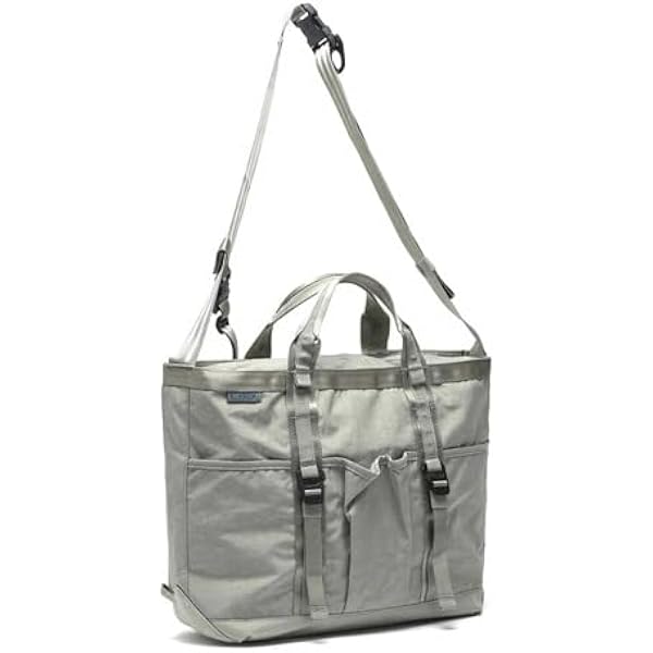 Amazon.co.jp: [クローム] ダッフルバッグ Barrage Duffle/バラージ