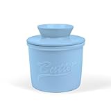 fanquare 磁器バタージャー 蓋付き フレンチセラミック バタークロック ウォーターライン付き 密封バターディッシュ キッチンカウンタートップ冷蔵庫用 ブルーアルファベット
