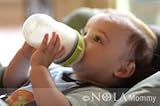 Comotomo Natural Feel Bundle - 2 Items: Green 8 oz Baby Bottle, Extra Pack Medium Flow Nipples by Co