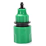 庭に水を 4/7 mm マイクロホースのホースのクイックコネクタの取付け