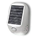 YAZAWA　屋外用ソーラー式LEDセンサーライト　NL57WH 雑貨・ホビー・インテリア インテリア ライト・照明 [並行輸入品]