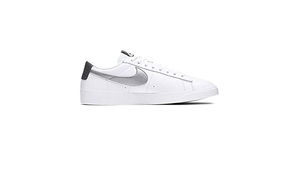 Amazon ナイキ ブレーザー ロー W Blazer Low Le スニーカー シューズ メンズ レディース 27 0cm White 106 Nike ナイキ シューズ バッグ