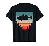 バス釣り森レトロオオクチバスフィッシャーマン Tシャツ