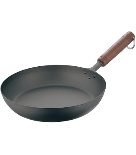 Amazon.co.jp: 長谷元 純チタン 木柄いため鍋 28cm 本体:チタン 柄:木