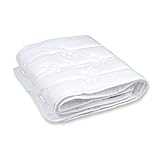 Odeja Baby/ Toddler Soft Light Weight Quilt (140 x 100 cm) by Odeja