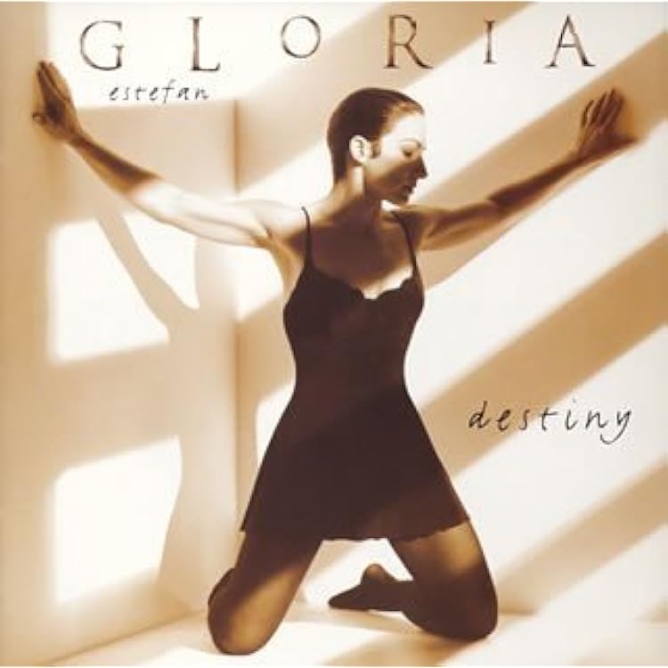 ベリー・ベスト・オブ・グロリア・エステファン~スペシャル・エディション 51Et8Dw4hDL.jpg_BO30,255,255,