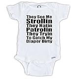 blakenreag They See Me Strollin Funny Baby Onesie Boy GirlノベルティClothes by カラー: ホワイト