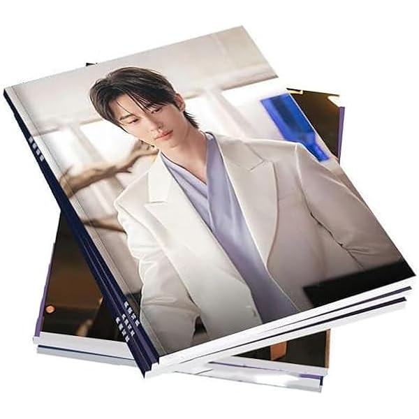 Amazon.co.jp: [IU＆ピョン・ウソク B TYPE] 韓国雑誌 ELLE (エル