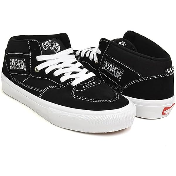 VANS HALF CAB GORE-TEX ブラック 26cm Half Cab GORE-TEX Insulated Shoe in Black | Vans