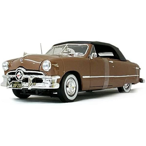 Amazon 1950 Ford Brown 1 18 Maisto フォード ブラウン セダン クラシックカー ミニカー アメ車 ミニカー ダイキャストカー ミニカー ダイキャストカー おもちゃ