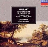 �N�����l�b�g�܏d�t�ȃC����