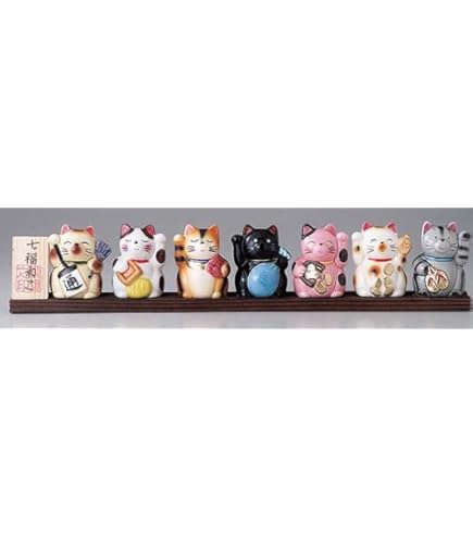 ※底面にメモあり 薬師窯 錦彩七福神招き猫 高さ25.5cm Amazon.co.jp : 薬師窯 錦彩 七福神 招き猫セット(小) : ホーム＆キッチン