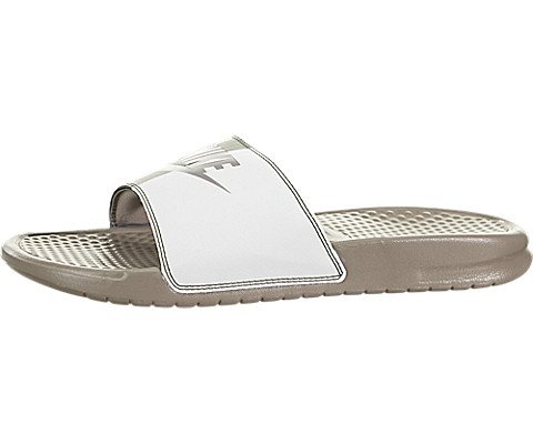 戸惑う 意見 睡眠 ナイキ ベナッシ ベージュ My Omega Org