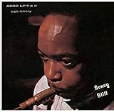 �\�j�[�E�X�e�B�b�g