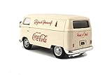 Motor City Classics 1:43 1962 Volkswagen Cargo Cream Van [並行輸入品]