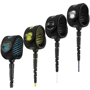 ベリーボード、腹ばいで波に乗る木の板です。足ヒレ、リーシュ