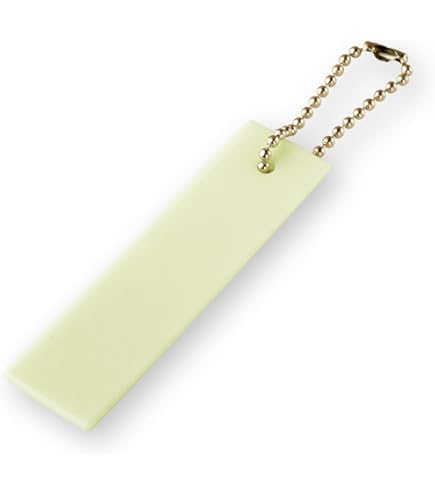Amazon.co.jp: 蓄光するストラップ ドッキング キーホルダー EDC