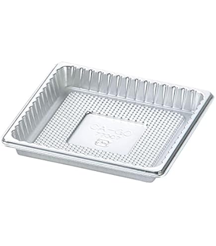 Amazon | No.7ケーキトレー ゴールド四角 内寸64×64×8H㎜ 外寸77