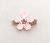 Baby Deer Clips　ヘアクリップ for ベビー　ベルベットフラワー (ライトピンク)