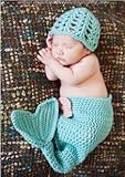 かわいい青い人魚の赤ちゃんの写真から3ヶ月ニットかぎ針編みビーニーハットプロップ