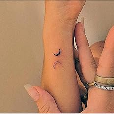 Amazon Co Jp タトゥーシール月 Wt 015 タトゥー 入れ墨シール リアル 高品質 防水 長持ち刺青シール ボディーシール 子供 メンズ レディース 手 腕 足 体 胸 肩 背中に簡単貼る ファッション