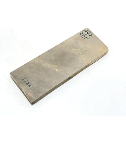 Amazon | 天然砥石 山城銘砥 原石 奥殿 中山 大突 菖蒲谷 等 Amazon | 天然砥石 山城銘砥 原石 奥殿 中山 大突 菖蒲谷 等